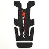 Carbon 3D Adesivi Sticker Decal Emblem Protection Tank Pad Cas Cap Honda Nc750X